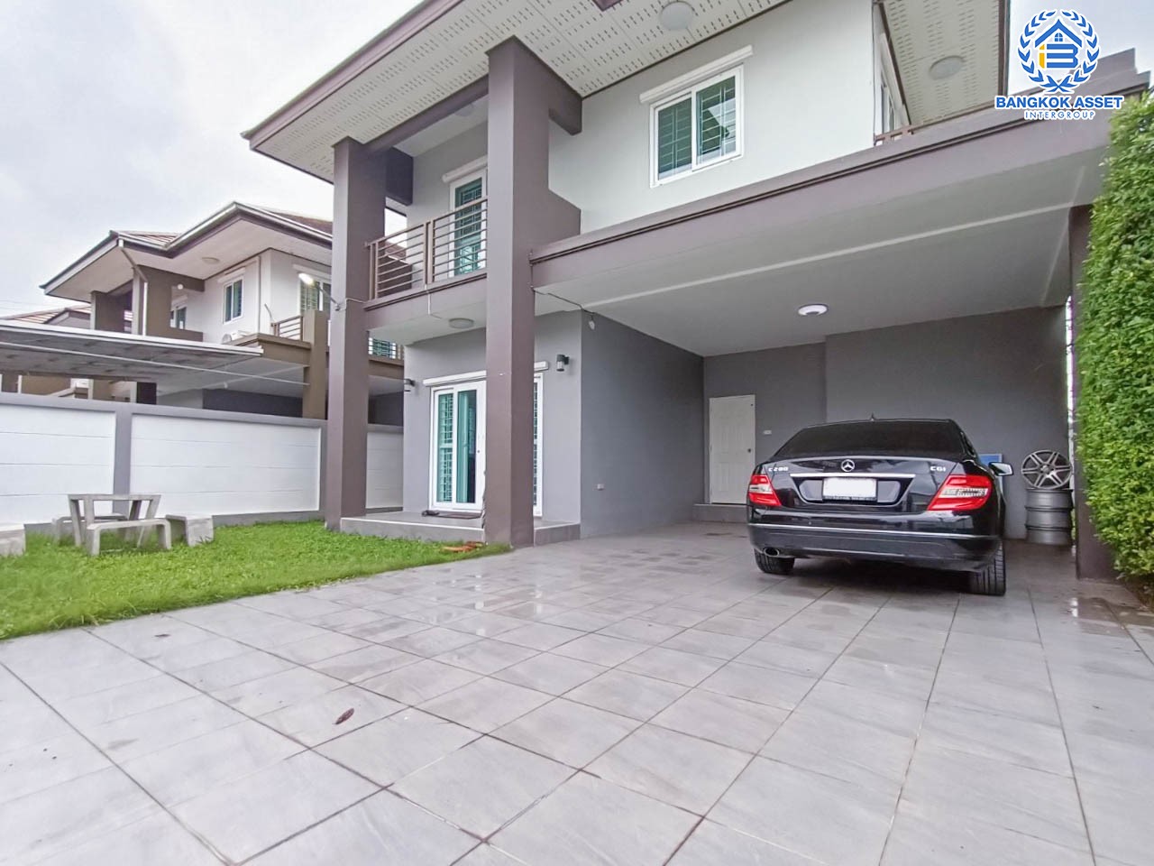 *****บ้านเดี่ยวมือสองย่านนนทบุรี ม.บ้านกาสะลอง กาญจนาภิเษก บ้านมือ1 ไม่เคยเข้าอยู่ เนื้อที่กว้างขวางมากถึง 66 ตร.ว. ฟังก์ชัน 4 ห้องนอน 3 ห้องน้ำ ที่จอดรถ 2 คัน แถมฟรี! เครื่องปรับอากาศ 1 เครื่อง มีพื้นที่รอบบ้าน ภายในตกแต่งสวย ตั้งบนทำเลแห่งการเดินทาง ใกล้รถไฟฟ้าสายสีม่วง "สถานีตลาดบางใหญ่"